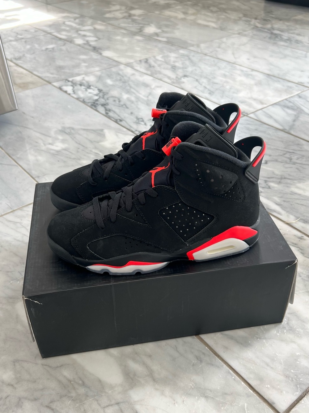 Nike Air Jordan 6 Retro Black Infrared 2019 - Size 9